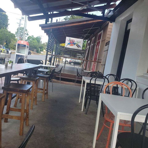 Famished On Frasers - Kingaroy Accommodation 0