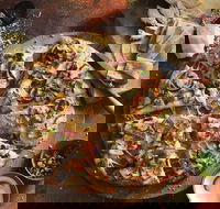 Domino's - Caloundra - Kingaroy Accommodation