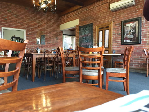 Miss Francesca's - Kingaroy Accommodation 0