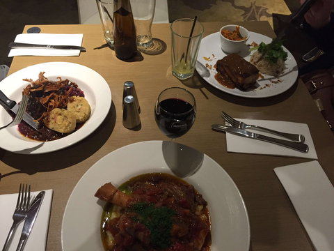 Moama Bowling Club - Kingaroy Accommodation 0