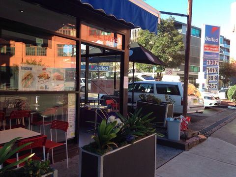 P & L Cafe - Kingaroy Accommodation 0