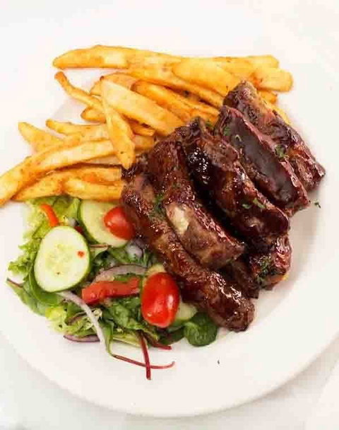 Sarvi Pizzeria & Restaurant - Kingaroy Accommodation 0