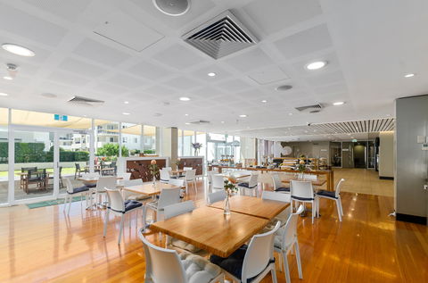 Q Cafe - Kingaroy Accommodation 0