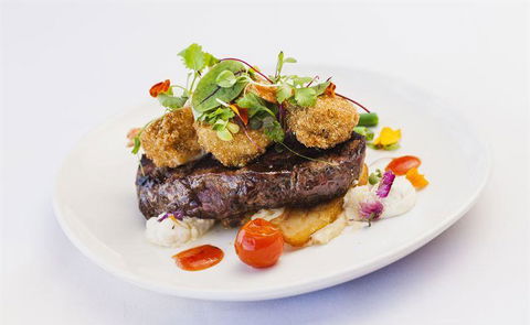L' Aqua Restaurant - Kingaroy Accommodation 4