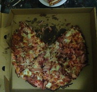 Moama Pizza - Kingaroy Accommodation