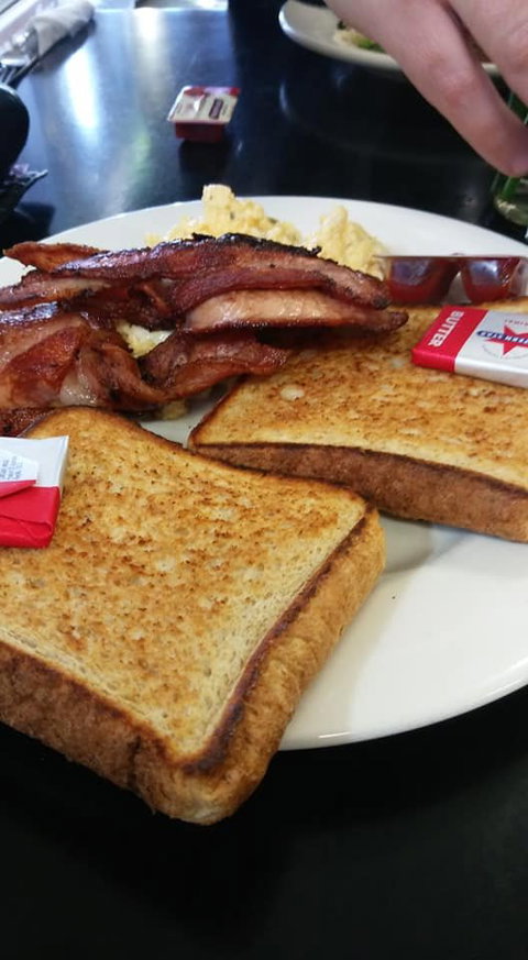Amble Inn Snack Bar - Kingaroy Accommodation 2