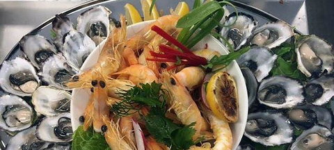 Apollo Bay Wine Bar & Coffee Shop - Kingaroy Accommodation 2
