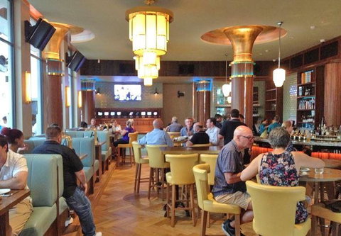 Apollo Bay Wine Bar & Coffee Shop - Kingaroy Accommodation 6