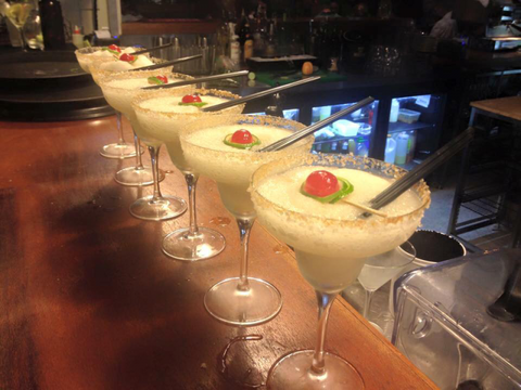 NOA Tapas & Wine Bar - Kingaroy Accommodation 3