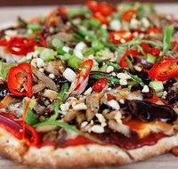 Cargo Bar Pizza Lounge - Kingaroy Accommodation