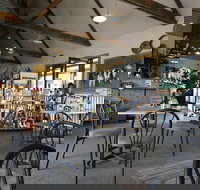 Holy Cow Cafe - Kingaroy Accommodation