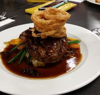 King Island Golf - Kingaroy Accommodation