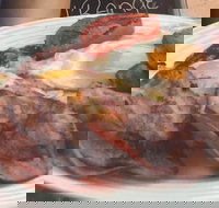 Majors Munchies - Kingaroy Accommodation