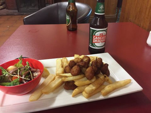 Man-O-Ross Hotel Restaurant - Kingaroy Accommodation 0