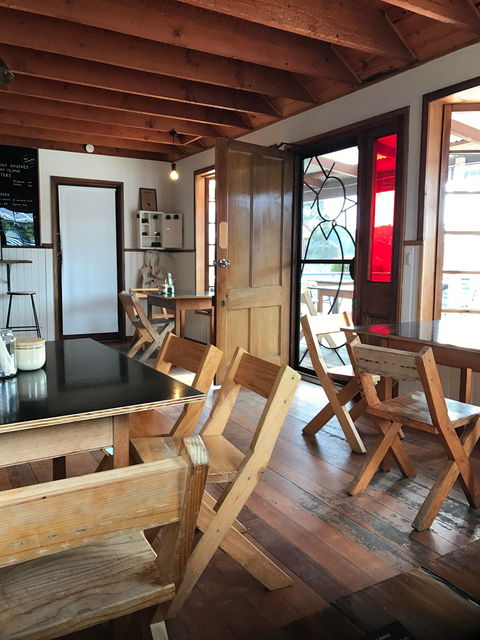 Penguin & Pardalote Coffee House - Kingaroy Accommodation 5