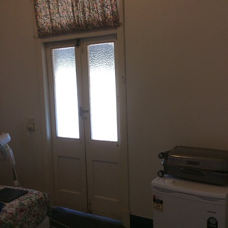 Quairading Hotel - Kingaroy Accommodation 0