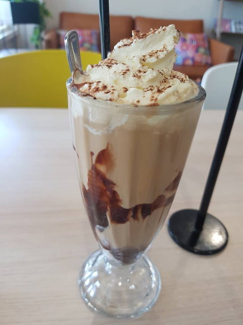 Henry And Rose Cafe - Kingaroy Accommodation 2