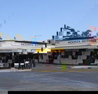 Moonta hotel - Kingaroy Accommodation