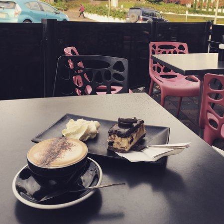 Aroma's Fine Foods & News - Kingaroy Accommodation 0