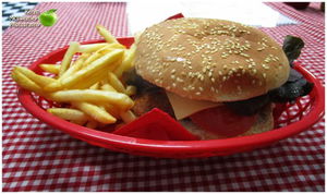 Mel's Diner & takeaway