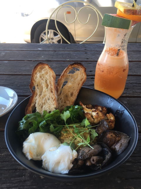 French Twist - Kingaroy Accommodation 4