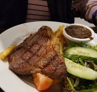The Queens Arms Restaurant - Kingaroy Accommodation