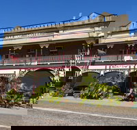 Railway Hotel Pub - Kingaroy Accommodation