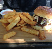 The B.East - Kingaroy Accommodation