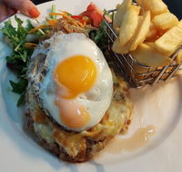 The Home Hotel Bistro - Kingaroy Accommodation