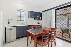 The Coffee House Apartments & Bistro - Kingaroy Accommodation 12