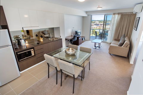 Empire Apartment Hotel - Kingaroy Accommodation 2