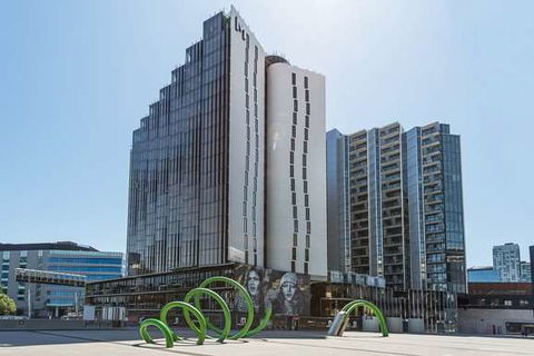 Peppers Docklands - Kingaroy Accommodation 0