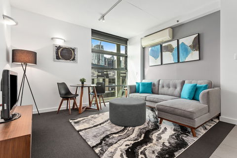 Docklands Private Collection - Kingaroy Accommodation 5