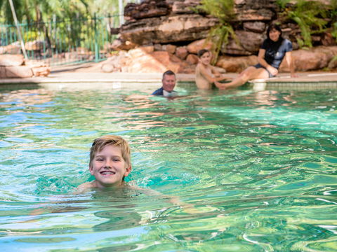 Mercure Kakadu Crocodile Hotel - Kingaroy Accommodation 10
