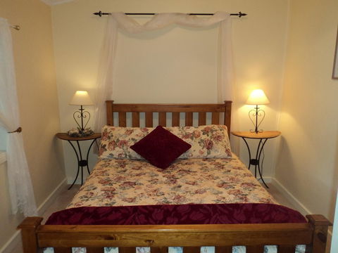 Greenocks Old Telegraph Station - Kingaroy Accommodation 2