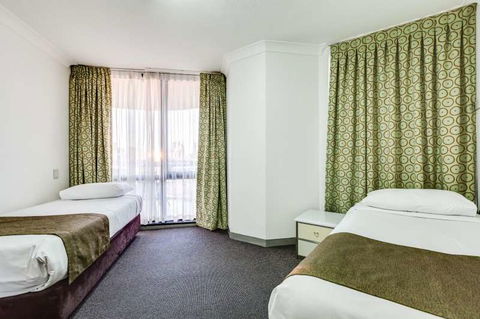 Hillcrest Central Apartment Hotel - Kingaroy Accommodation 5