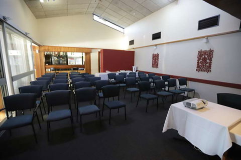 Emerald Central Hotel - Kingaroy Accommodation 1