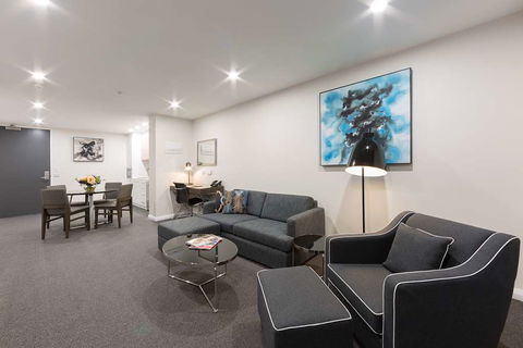 Avenue Hotel Canberra - Kingaroy Accommodation 5