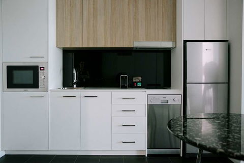 Avenue Hotel Canberra - Kingaroy Accommodation 7