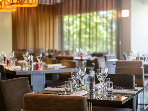 Novotel Canberra - Kingaroy Accommodation 1