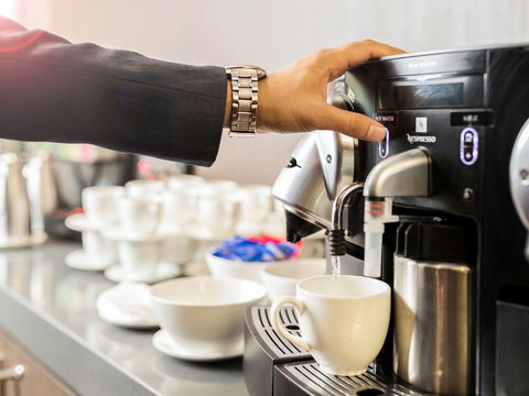 Novotel Canberra - Kingaroy Accommodation 8