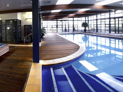 Novotel Canberra - Kingaroy Accommodation 13