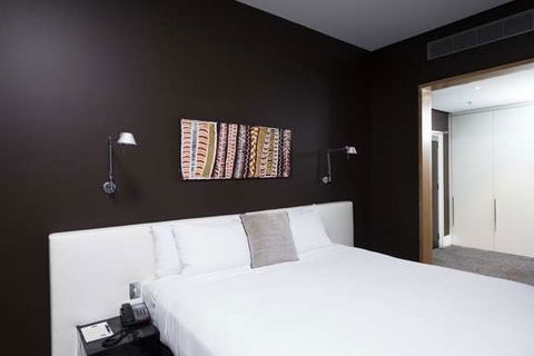 Peppers Gallery Hotel, Canberra - Kingaroy Accommodation 7