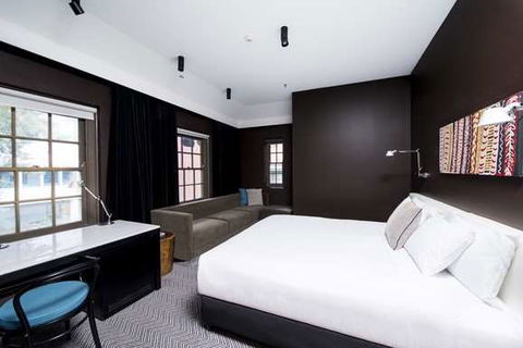 Peppers Gallery Hotel, Canberra - Kingaroy Accommodation 8