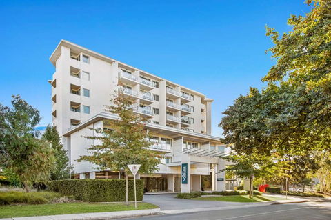 Adina Serviced Apts Canberra Dickson - Kingaroy Accommodation 1