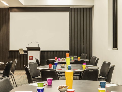 Ibis Adelaide - Kingaroy Accommodation 9