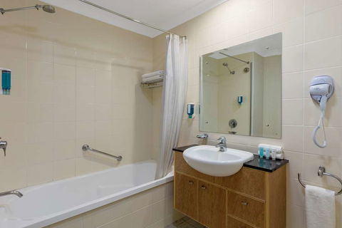 Nesuto Canberra Apartment Hotel - Kingaroy Accommodation 3