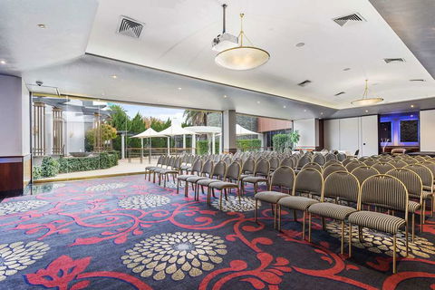 Quality Inn Taylors Lakes Motel - Kingaroy Accommodation 12