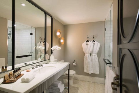 Mayfair Hotel - Kingaroy Accommodation 7