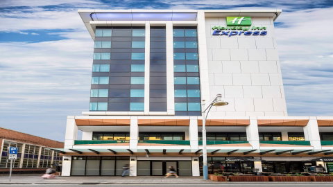 Holiday Inn Express Adelaide City Centre - Kingaroy Accommodation 1